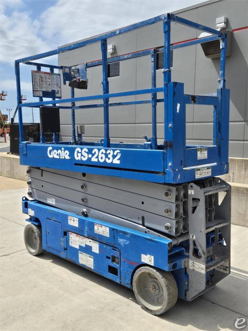 2013 Genie GS2632