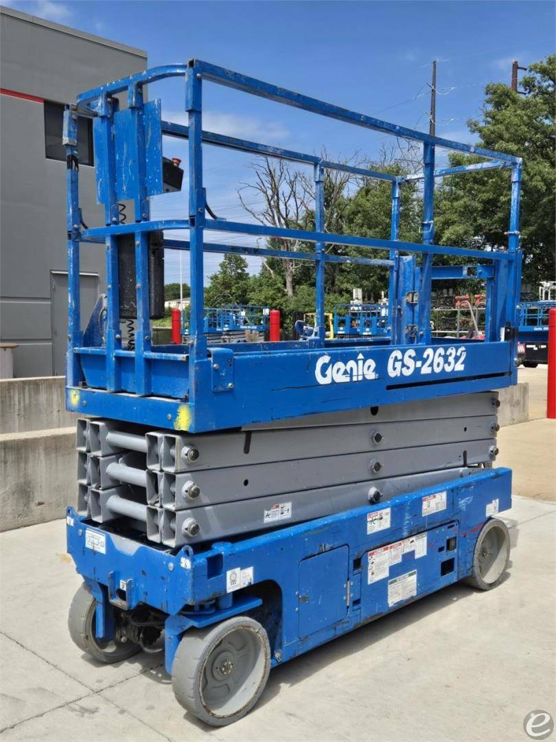 2013 Genie GS2632