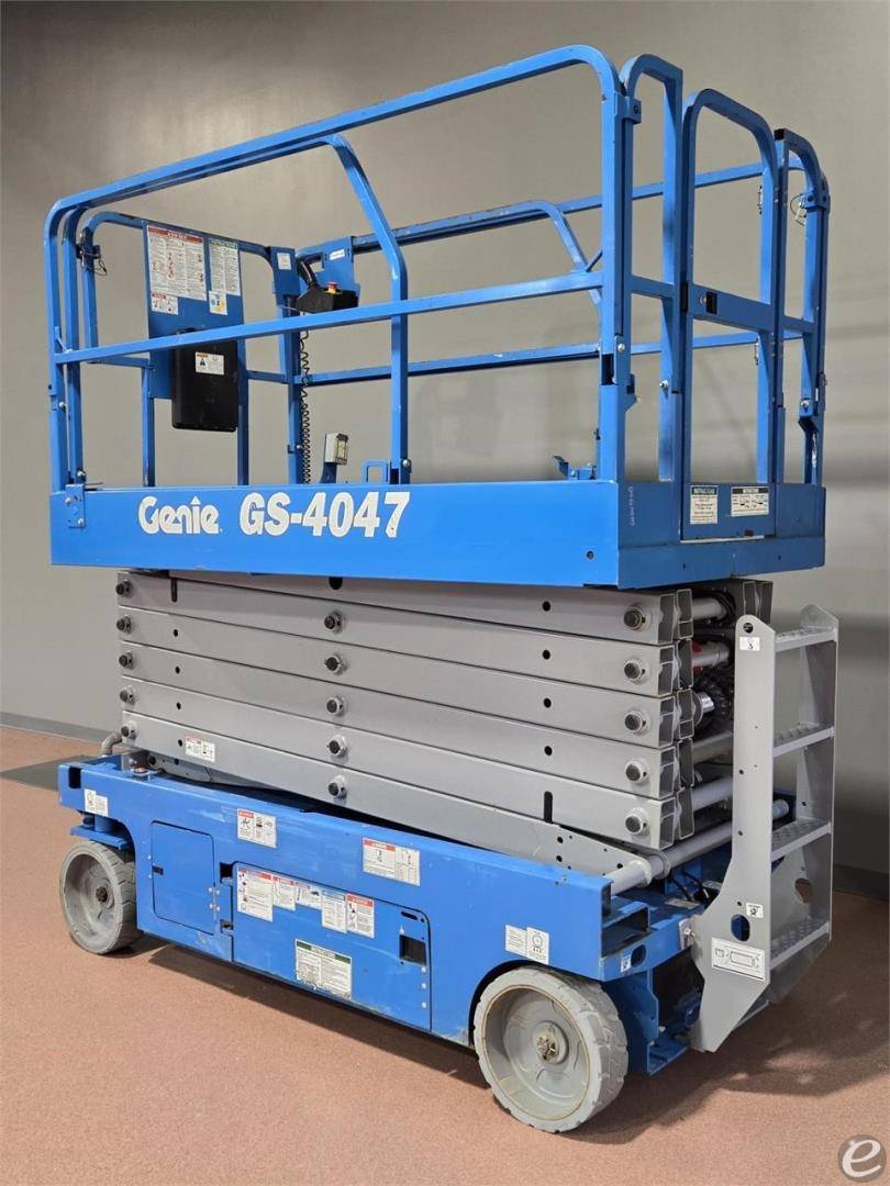 2018 Genie GS4047