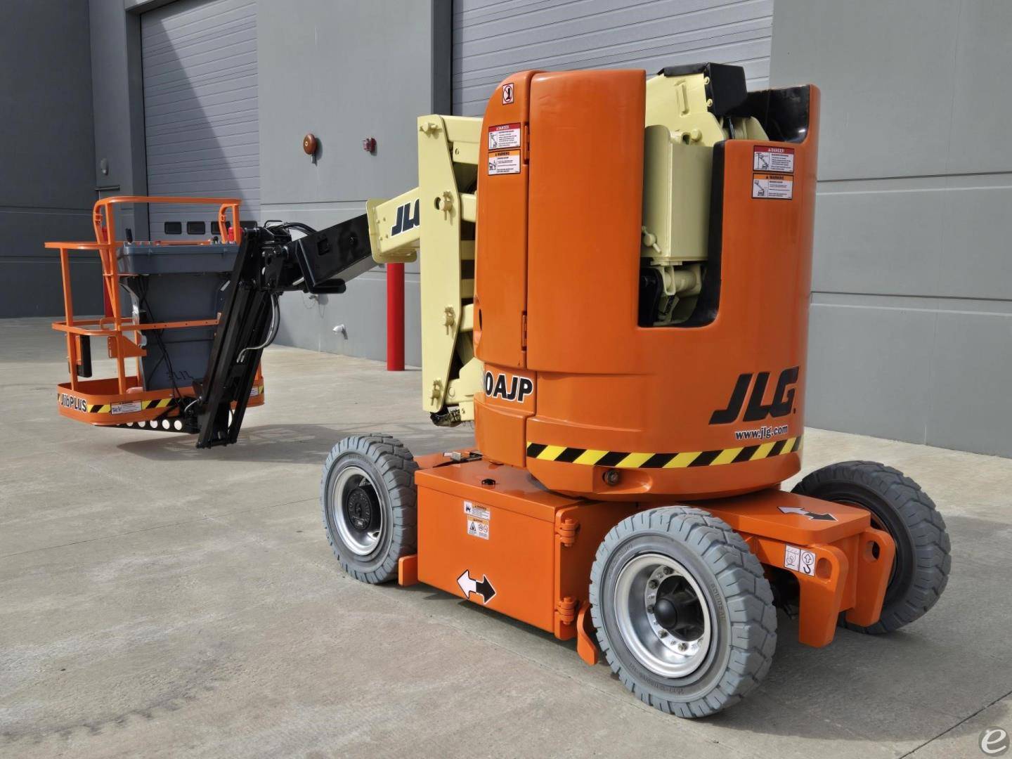 2014 JLG E300AJP