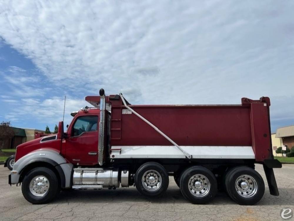 2020 Kenworth T880