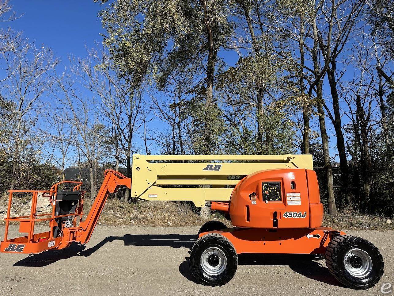 2014 JLG 450AJ II