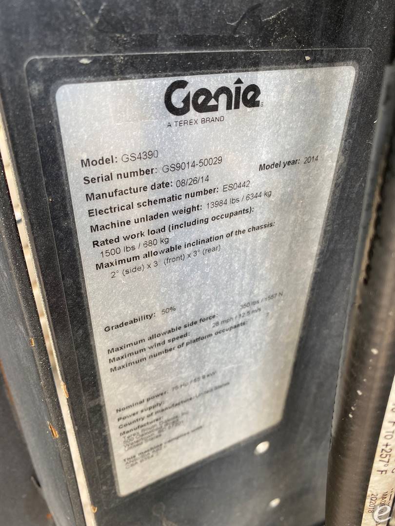 2014 Genie GS-4390