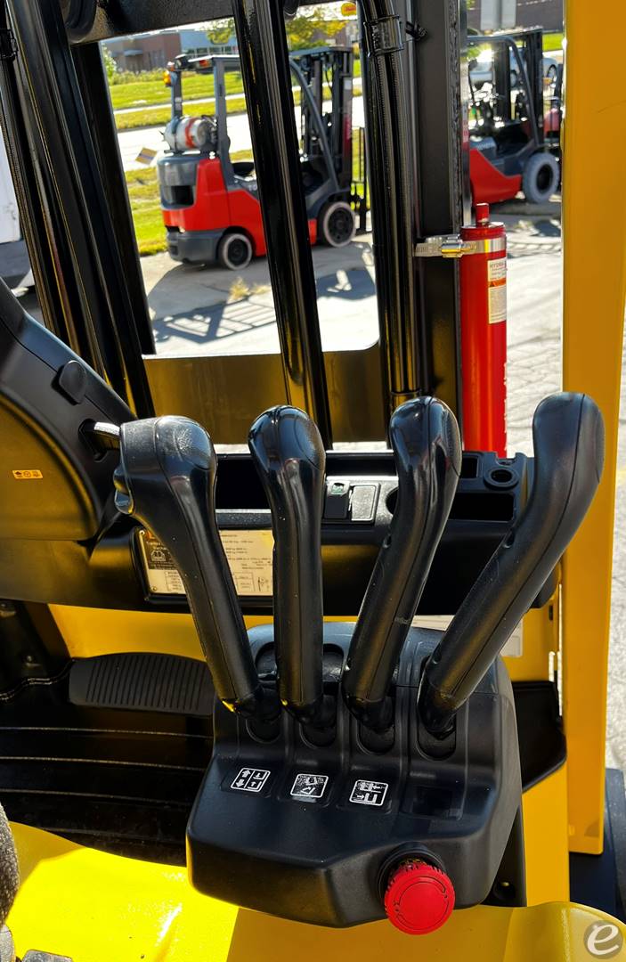 2018 Hyster E55XN-33