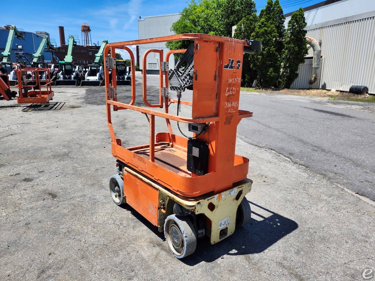 2015 JLG 1230ES