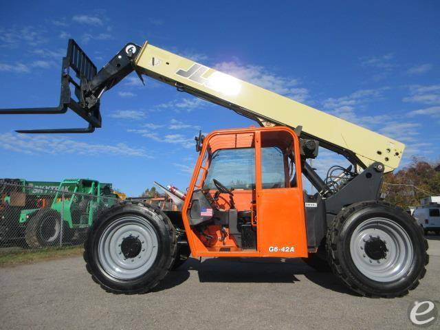 2015 JLG G6-42A