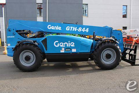 2015 Genie GTH844