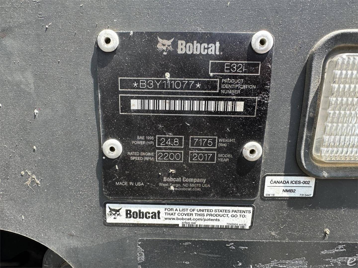 2017 Bobcat E32