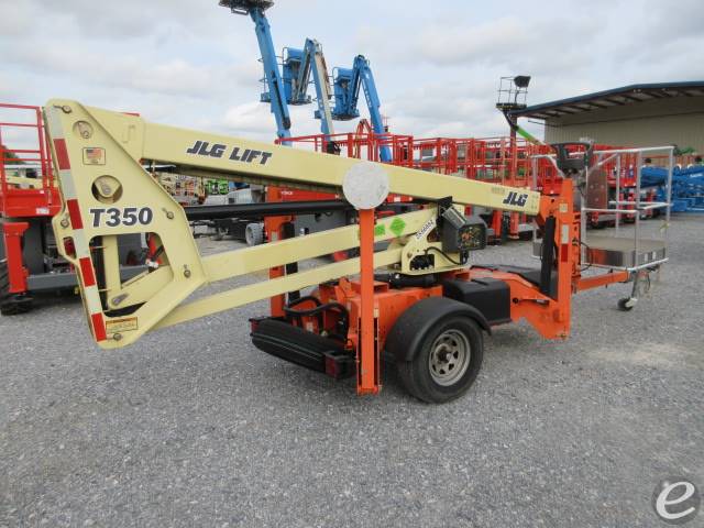 2018 JLG T350