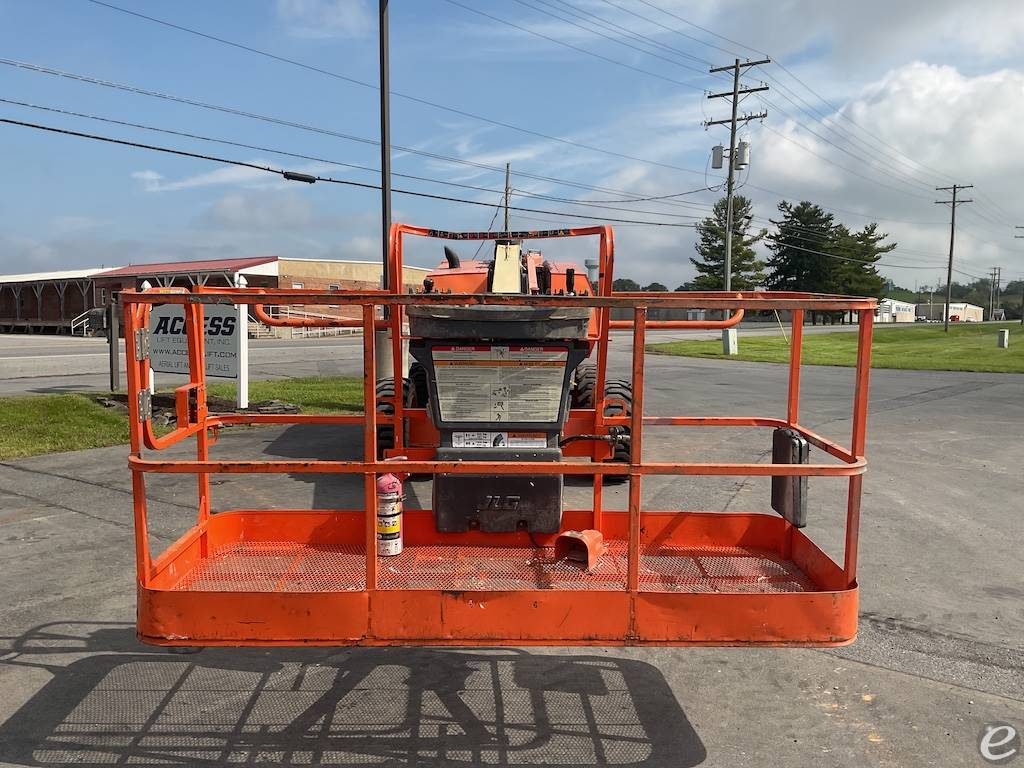 2013 JLG 600S