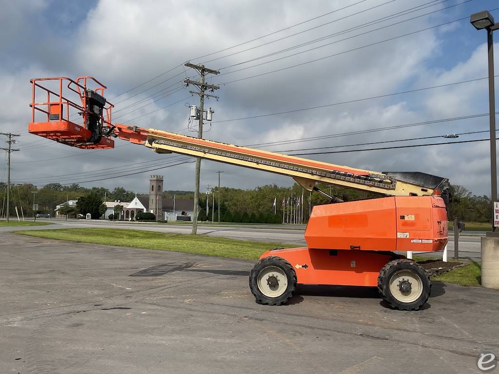 2013 JLG 600S