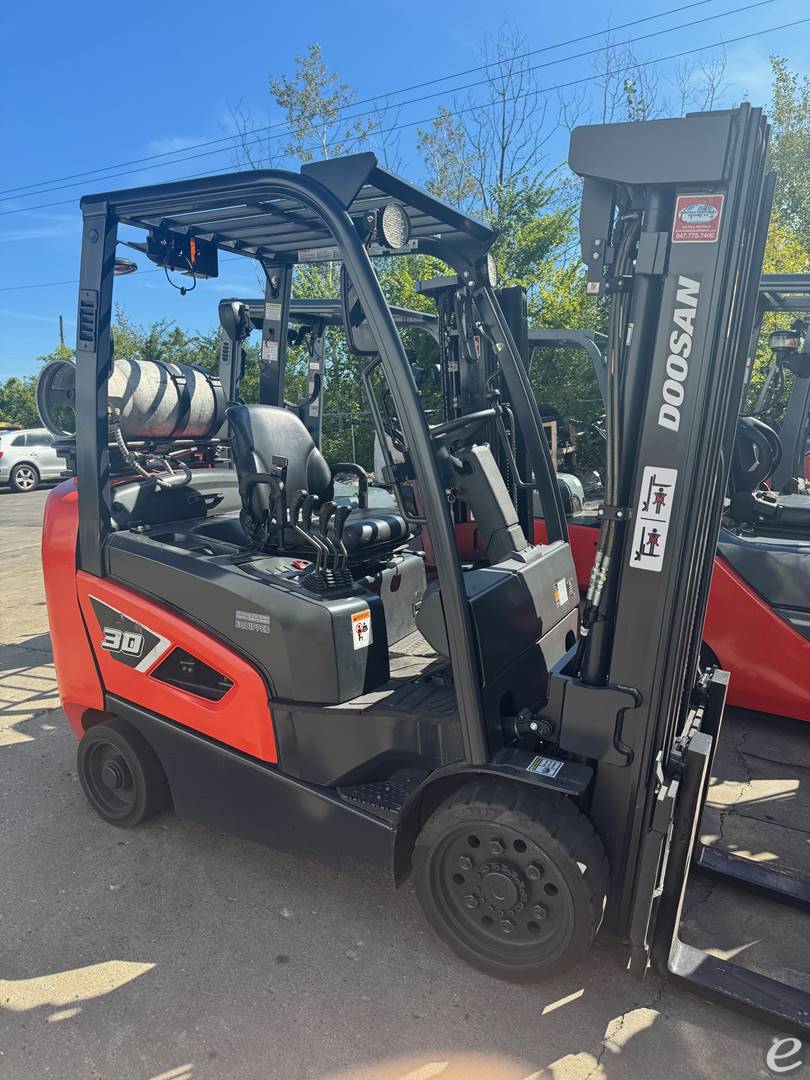 2019 Doosan GC30S-9