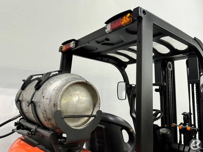 2021 Viper Lift Trucks FY25C