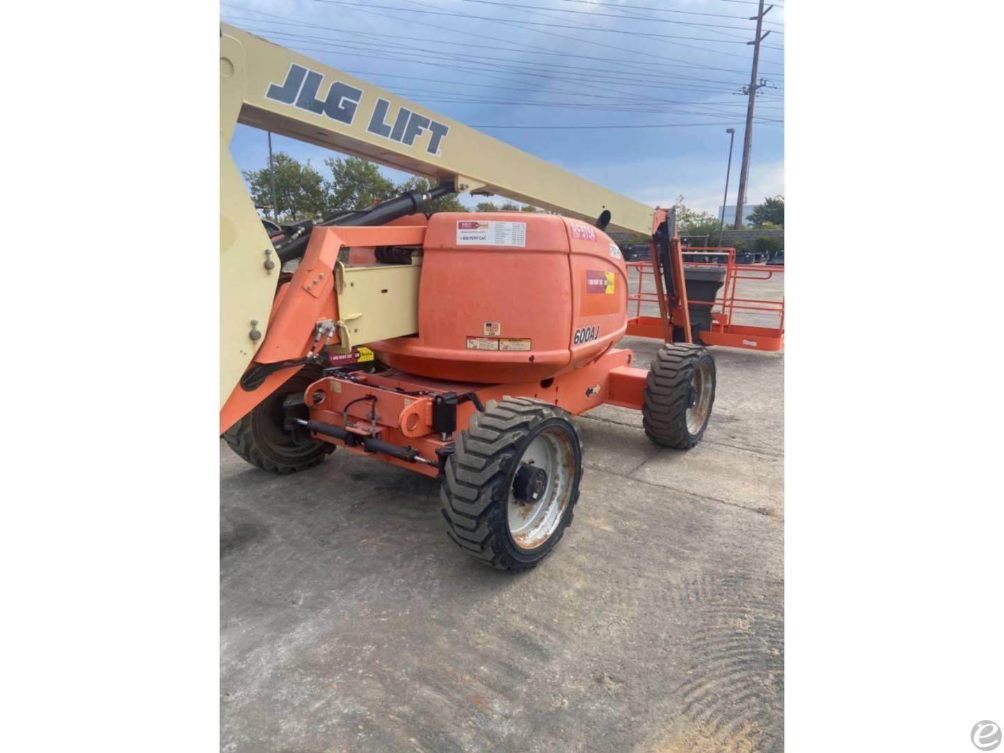 2013 JLG 600AJ