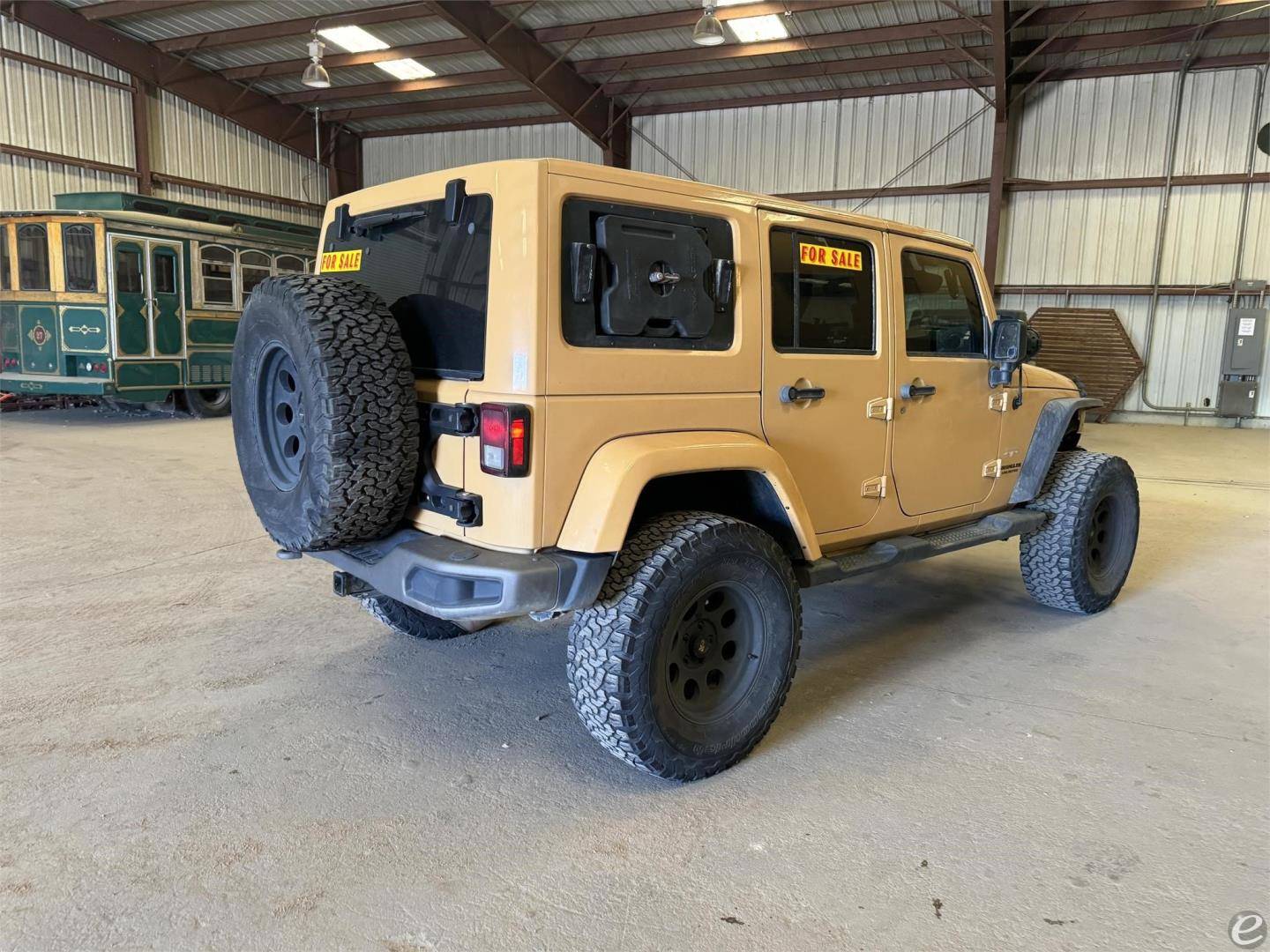 2014 WRANGLER UNLIMITED SAHARA