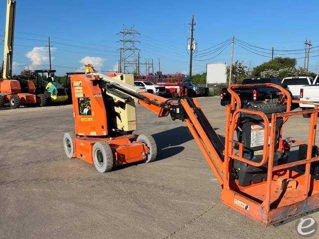 2015 JLG E300AJP