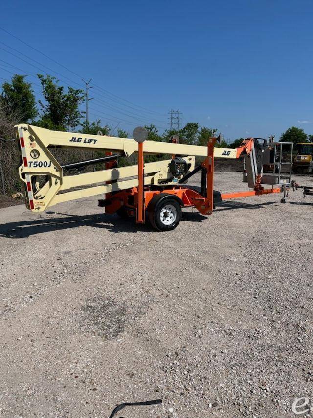 2018 JLG T500J