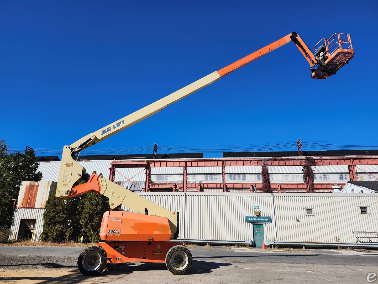 2016 JLG 800AJ