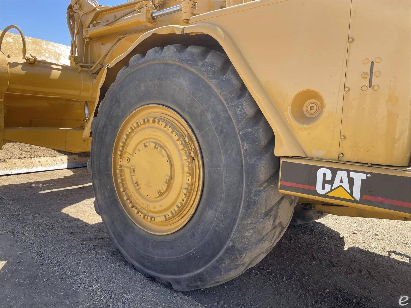 1985 Cat 621B