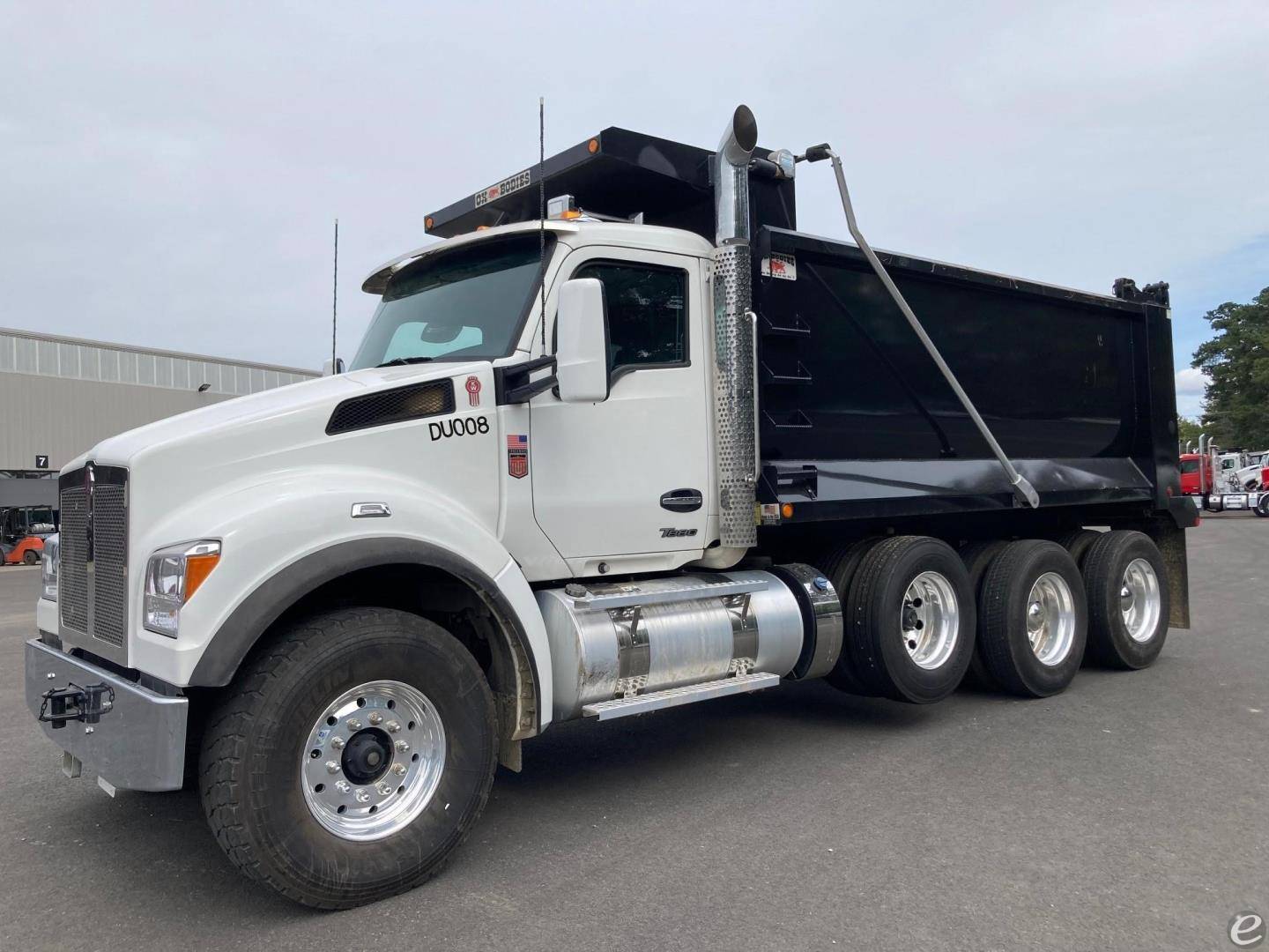 2023 Kenworth T880S