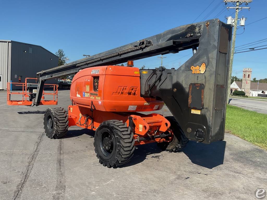 2009 JLG 800A