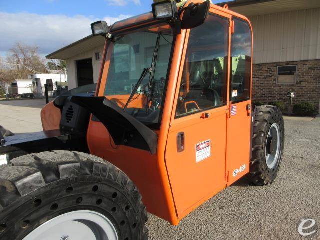 2015 JLG G9-43A