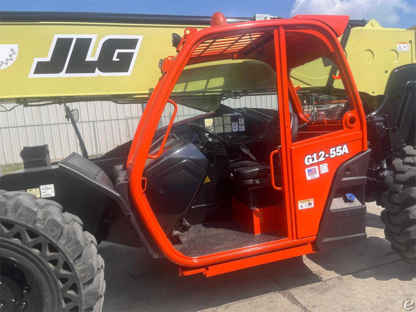 2016 JLG G12-55A