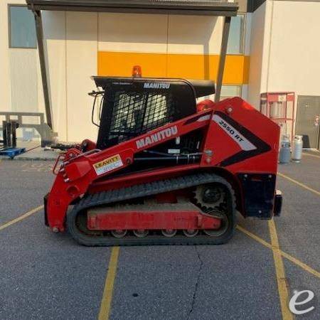 2020 Manitou 2550RT