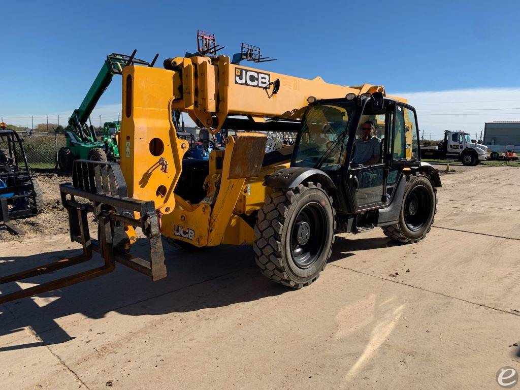 2018 JCB 510-56