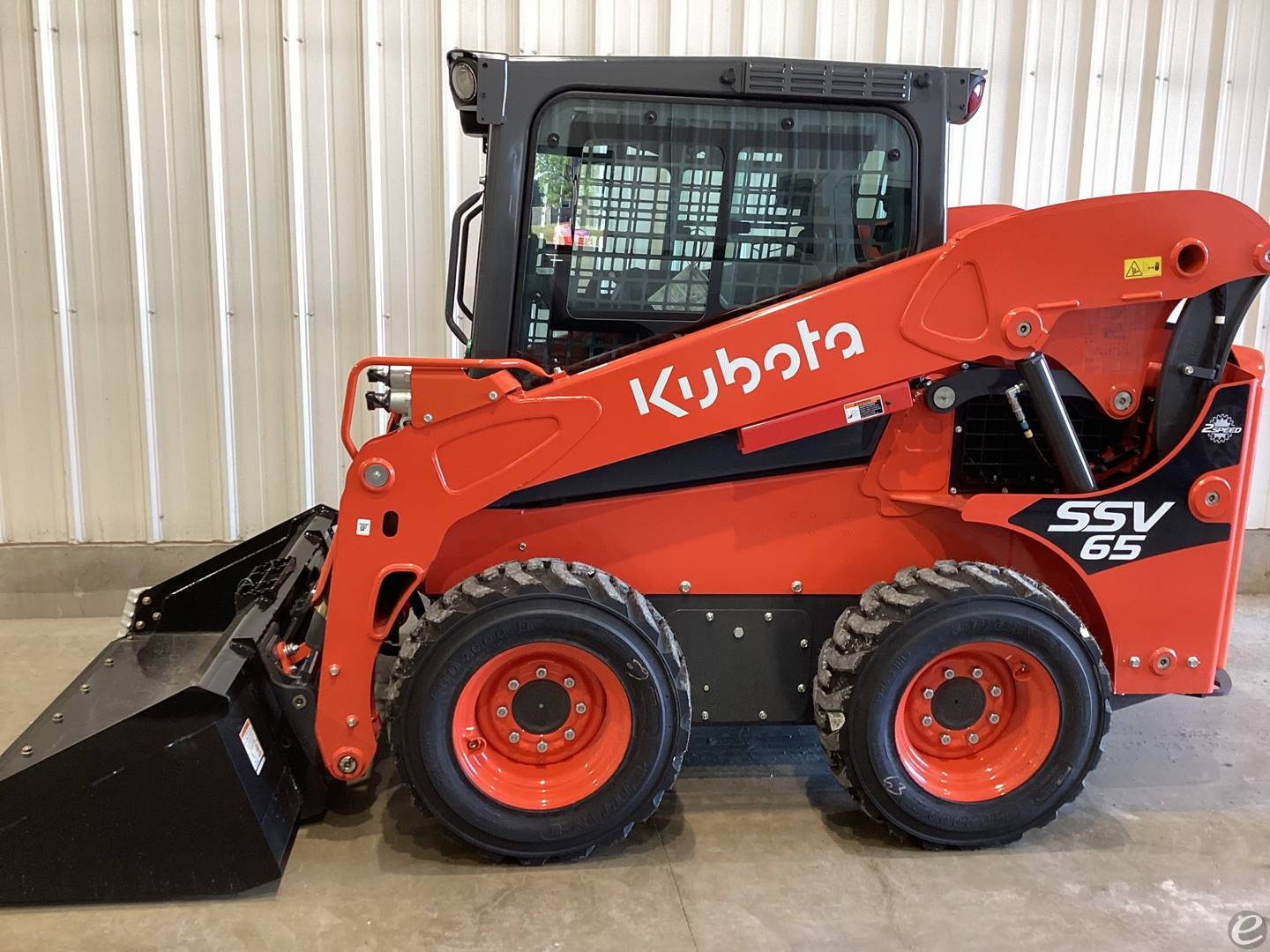 2024 Kubota SSV65PPHC