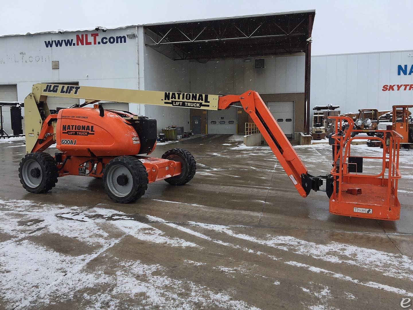 2008 JLG 600AJ