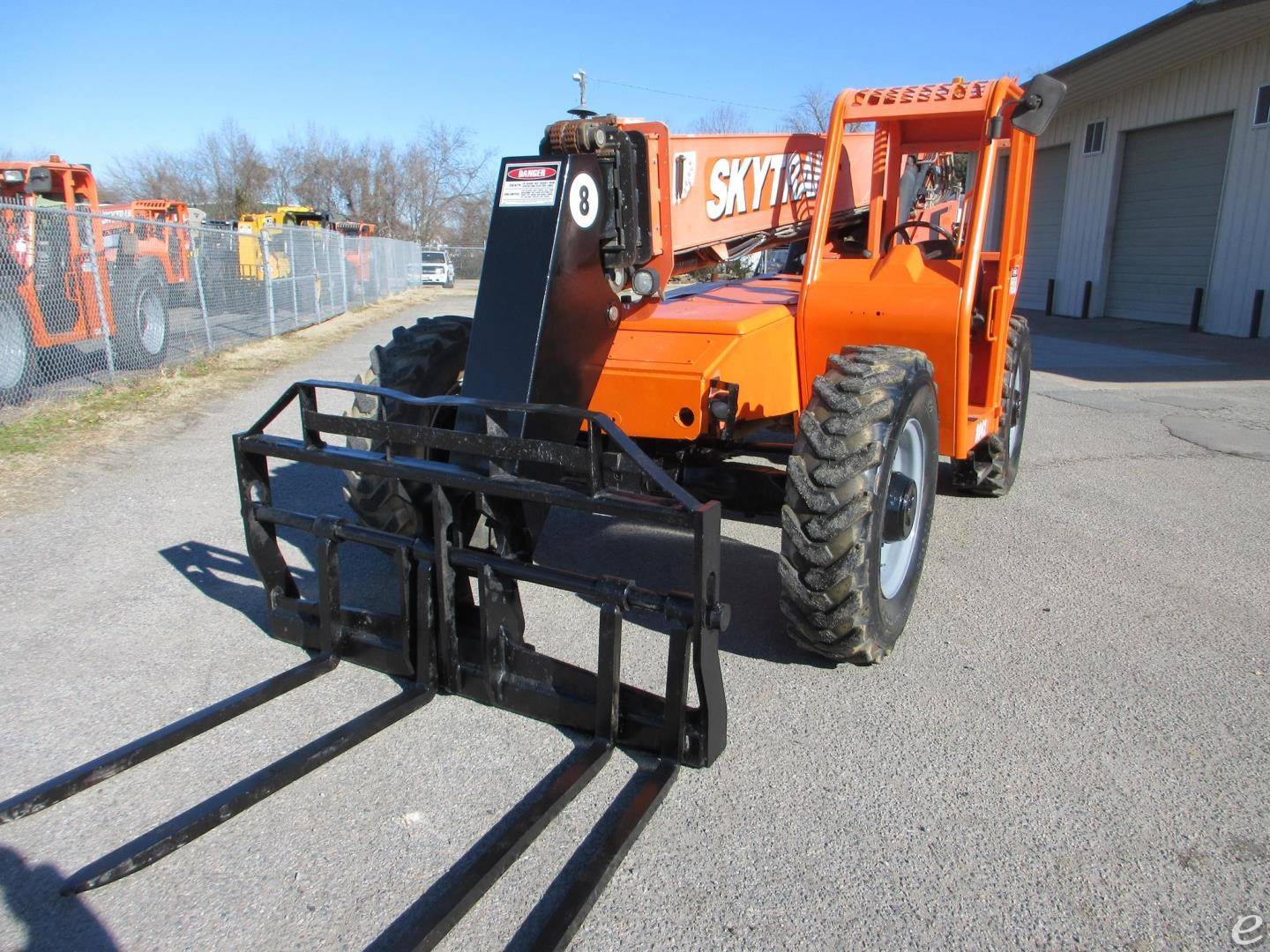 2016 Skytrak 8042 Telescopic Mast Telehandlers - 123Forklift