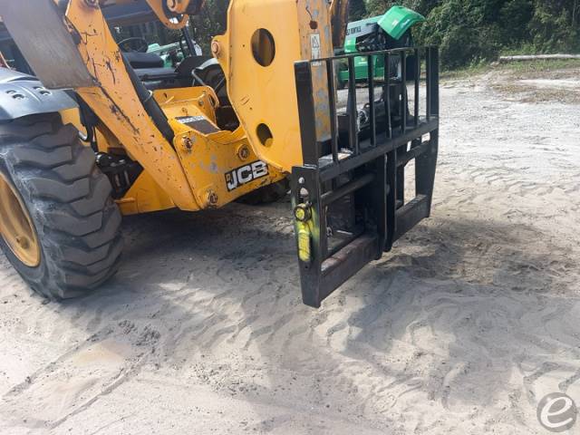 2016 JCB 510-56