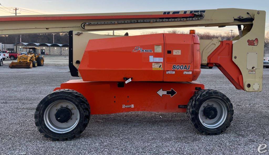 2015 JLG 800AJ