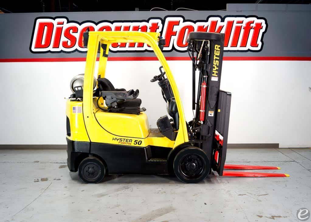 2017 Hyster S50FT