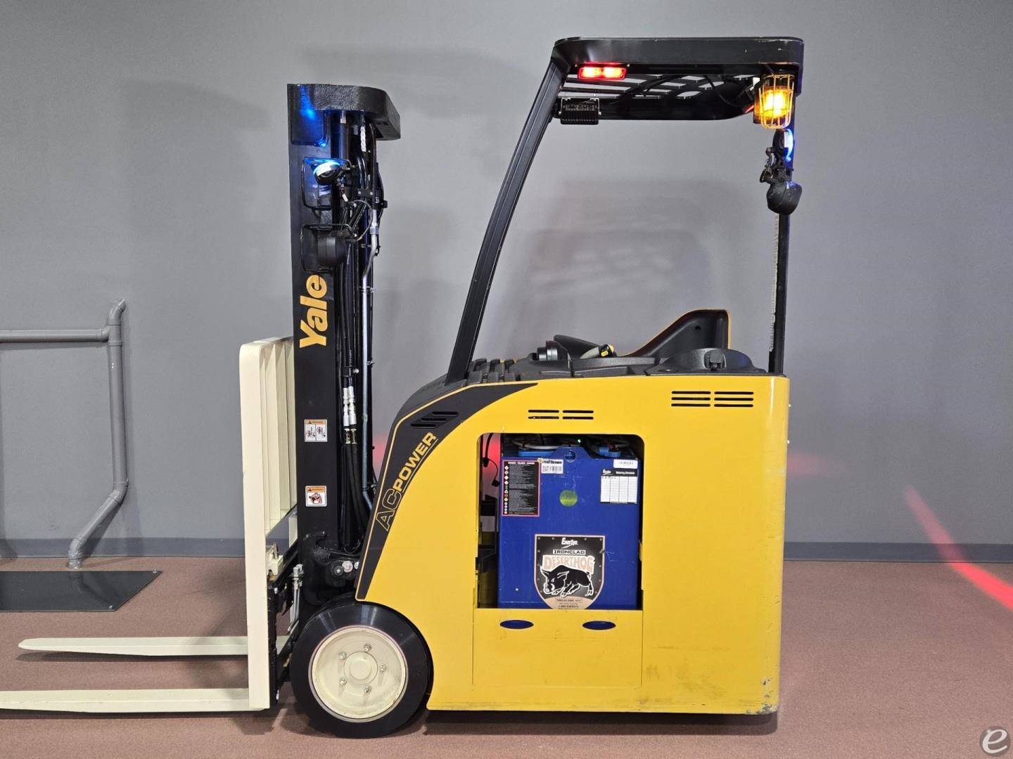 2019 Yale ESC040AD Electric Stand Up End Control (Docker)       Forklift