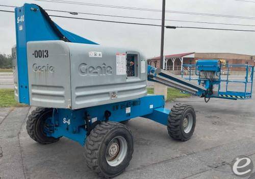 2012 Genie S40