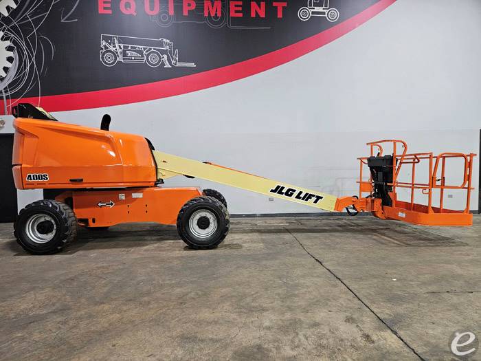 2016 JLG 400S