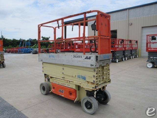 2015 JLG 2630ES