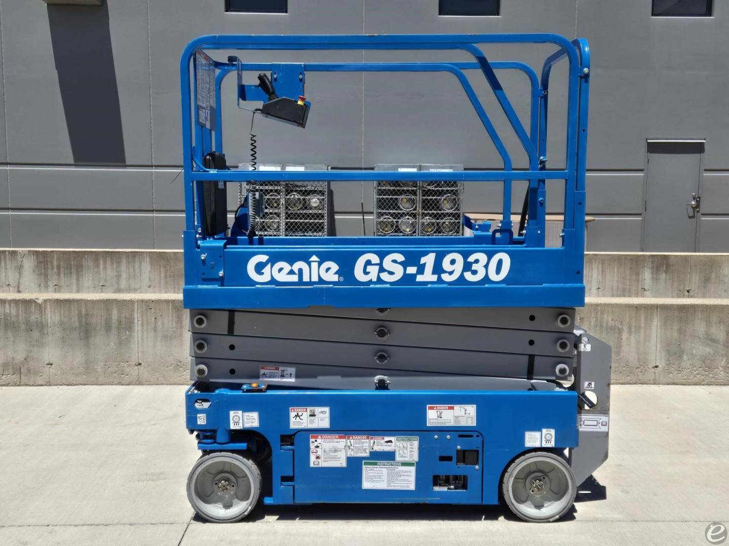 2017 Genie GS1930 Slab Scissor Lift...