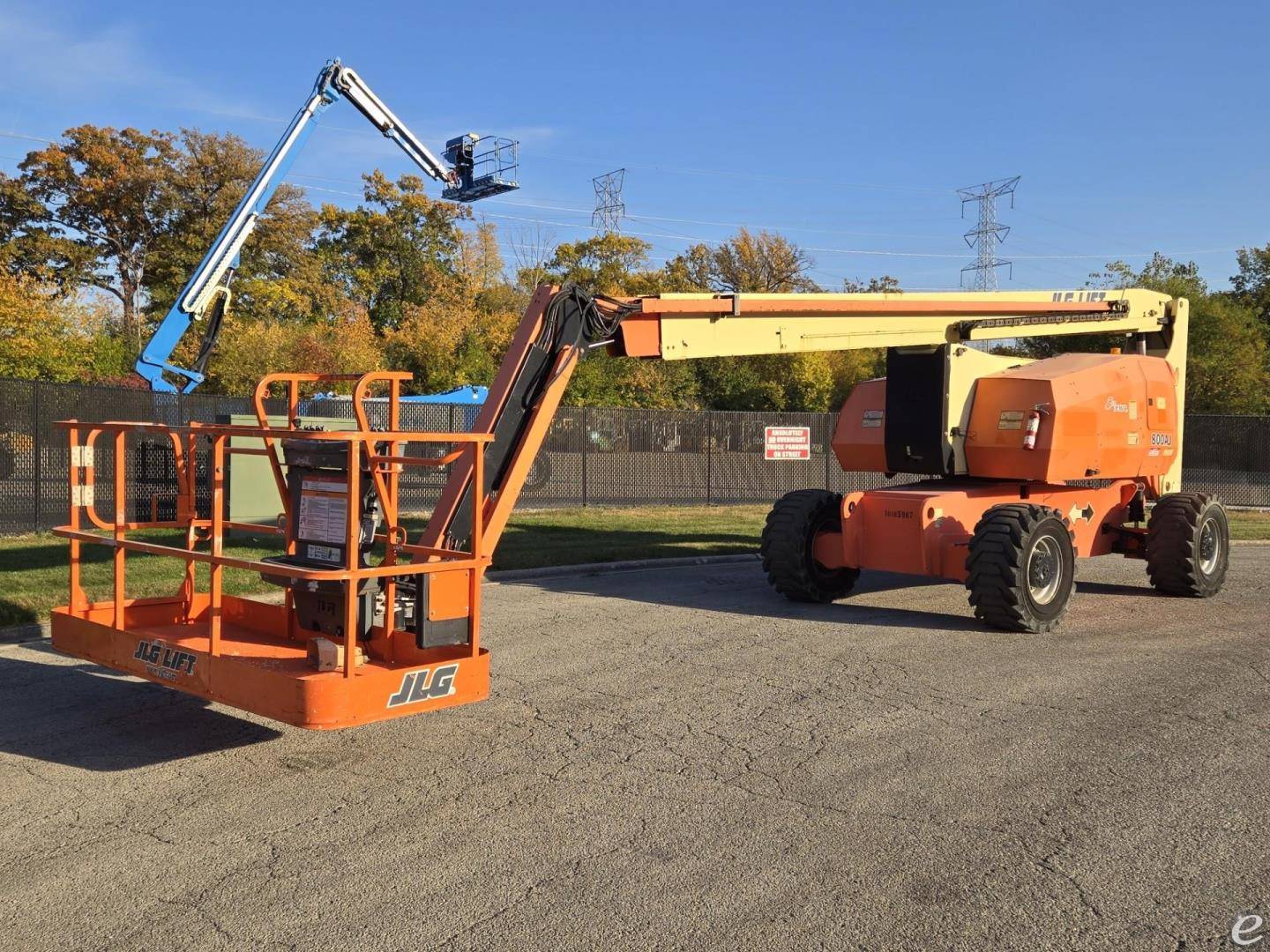 2013 JLG 800AJ