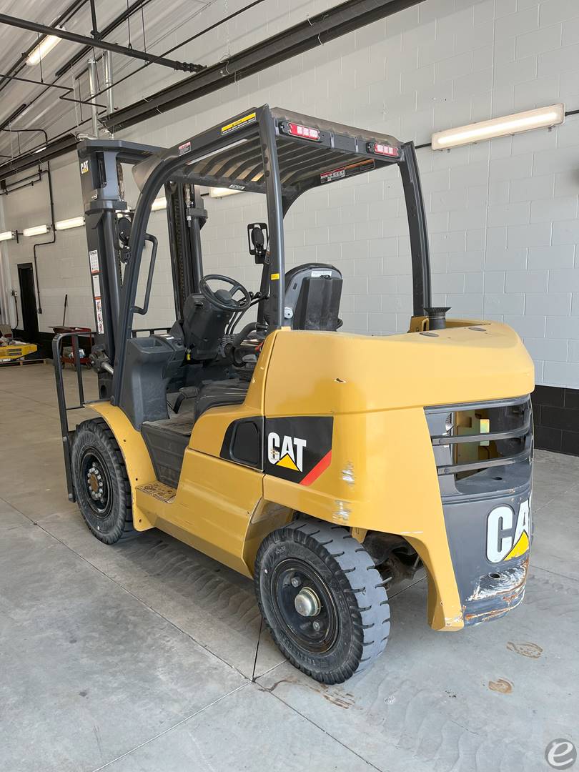 2020 Cat DP40N1