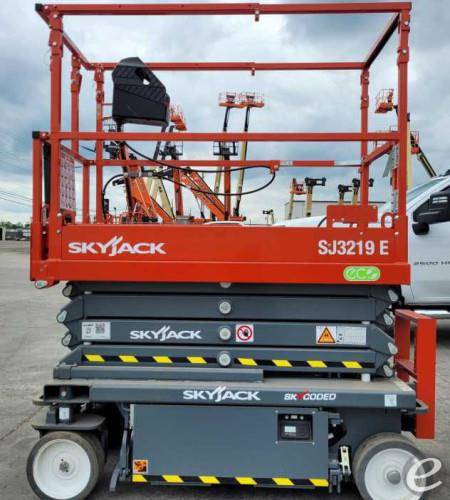 2023 Skyjack SJ3219E