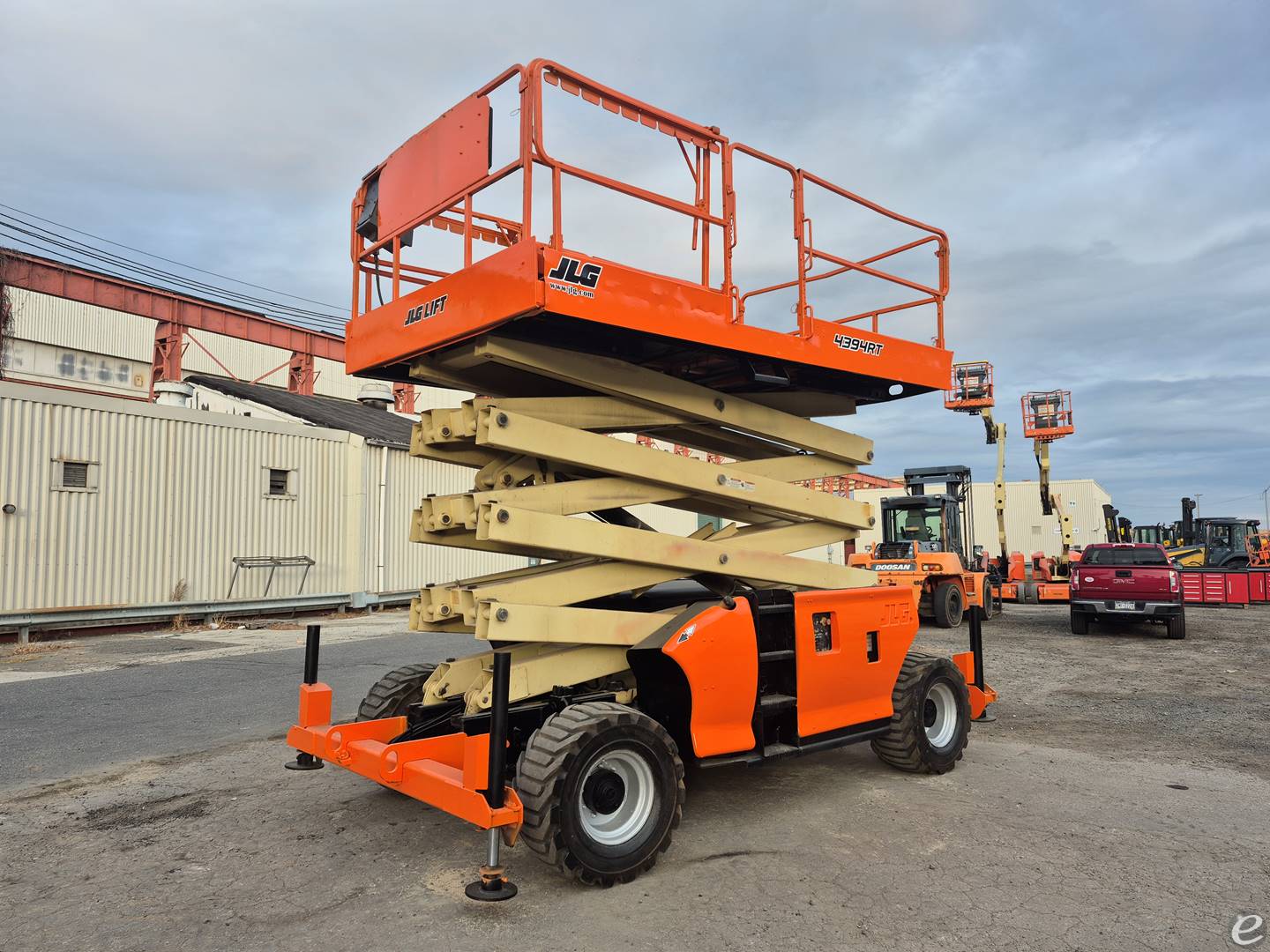 JLG 4394RT