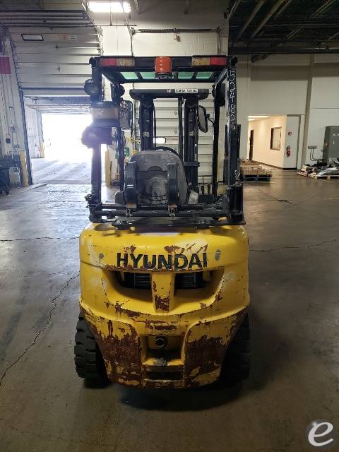 2012 Hyundai 25L-7A