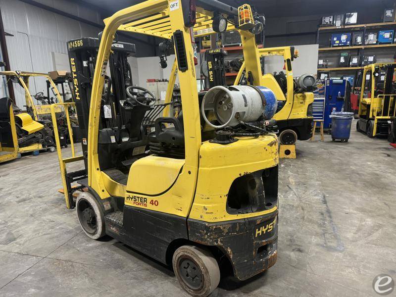 2017 Hyster S40FT