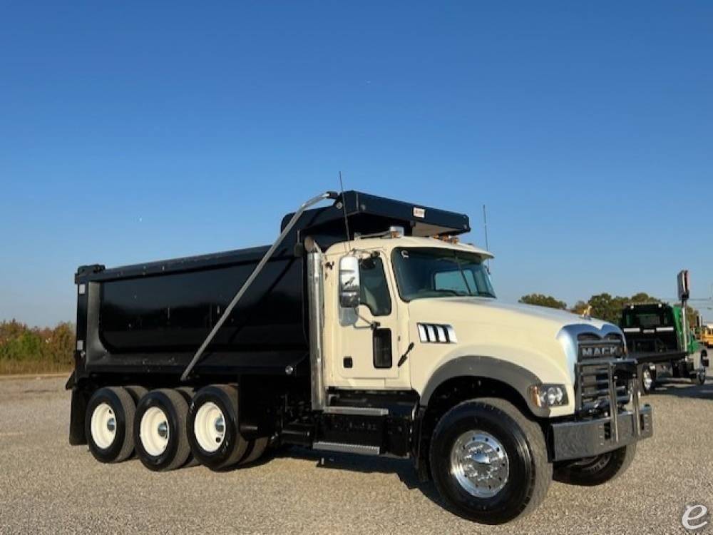 2024 Mack GRANITE 64FR