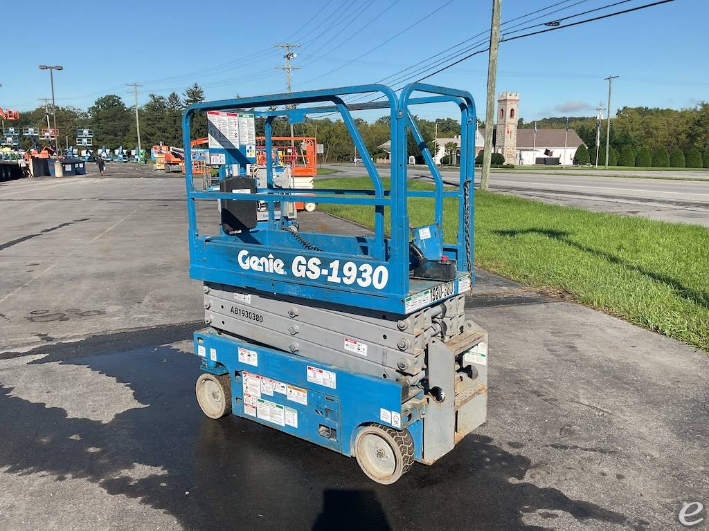 2012 Genie GS1930