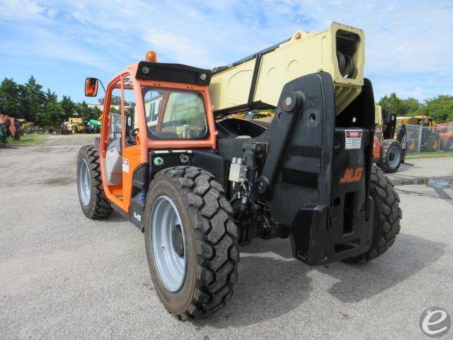 2016 JLG 642