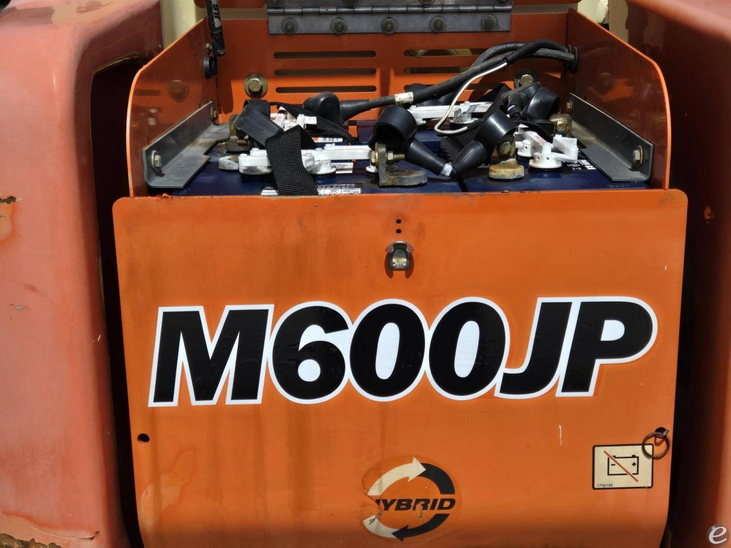 2015 JLG M600JP